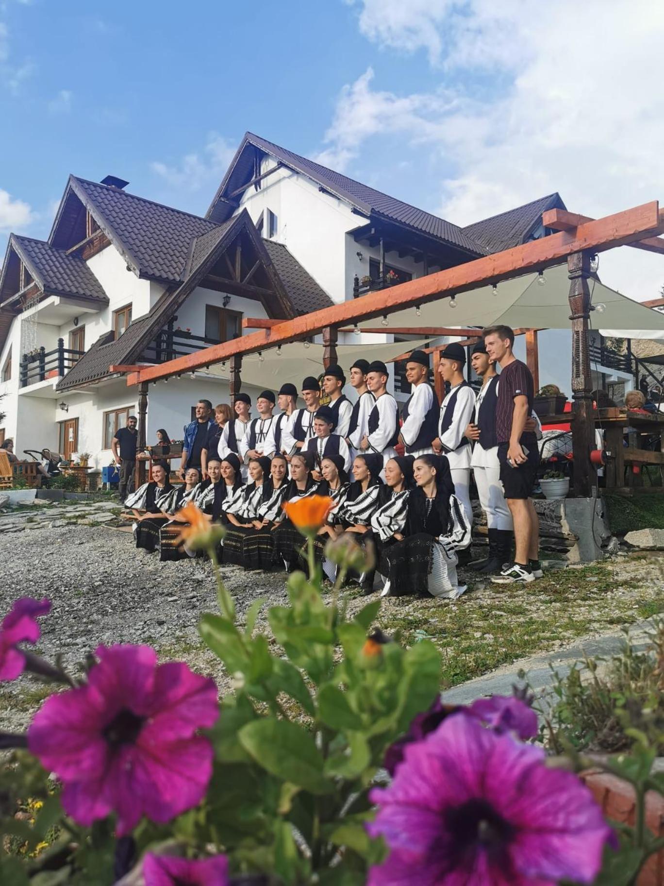 Hotel Cetina Ranca Exterior foto